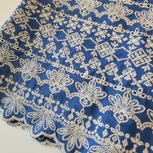 Loft embroidered scalloped blue and white mini skirt - petite - Picture 5 of 7